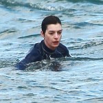 Anne Hathaway Nearly Drowns In Hawaii!!